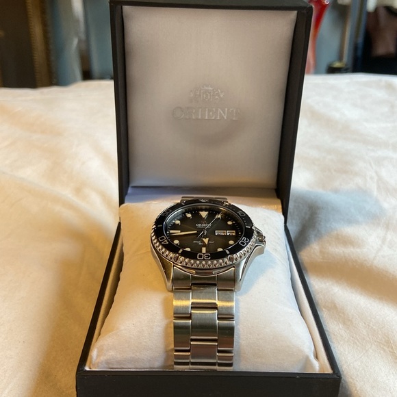 ORIENT KAMASU AUTOMATIC GREY DIAL 200M MEN'S WATCH - LATEST MODEL - Picture 7 of 8